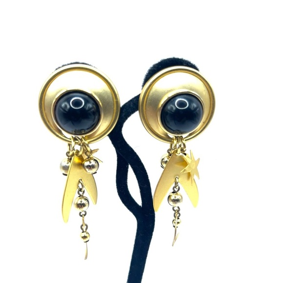 Moon Stars Celestial  Black Goldtone Clip on Earrings Gothic Vintage Unique - Picture 5 of 13